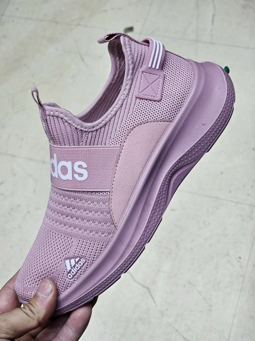 кроссовки adidas,кроссовки мужские adidas,кроссовки,спортивная ,кроссовки адидас