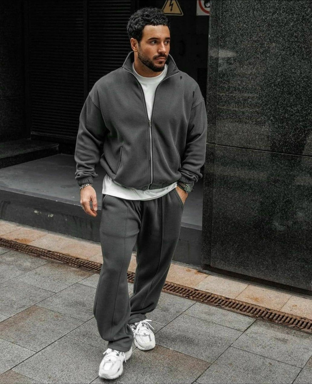 спортивный костюм для мужчин двухсторонний флис,мужская спортивная одежда,мужской спортивный костюм,мужской спортивный костюм на флисе,спортивные костюмы для мужчин