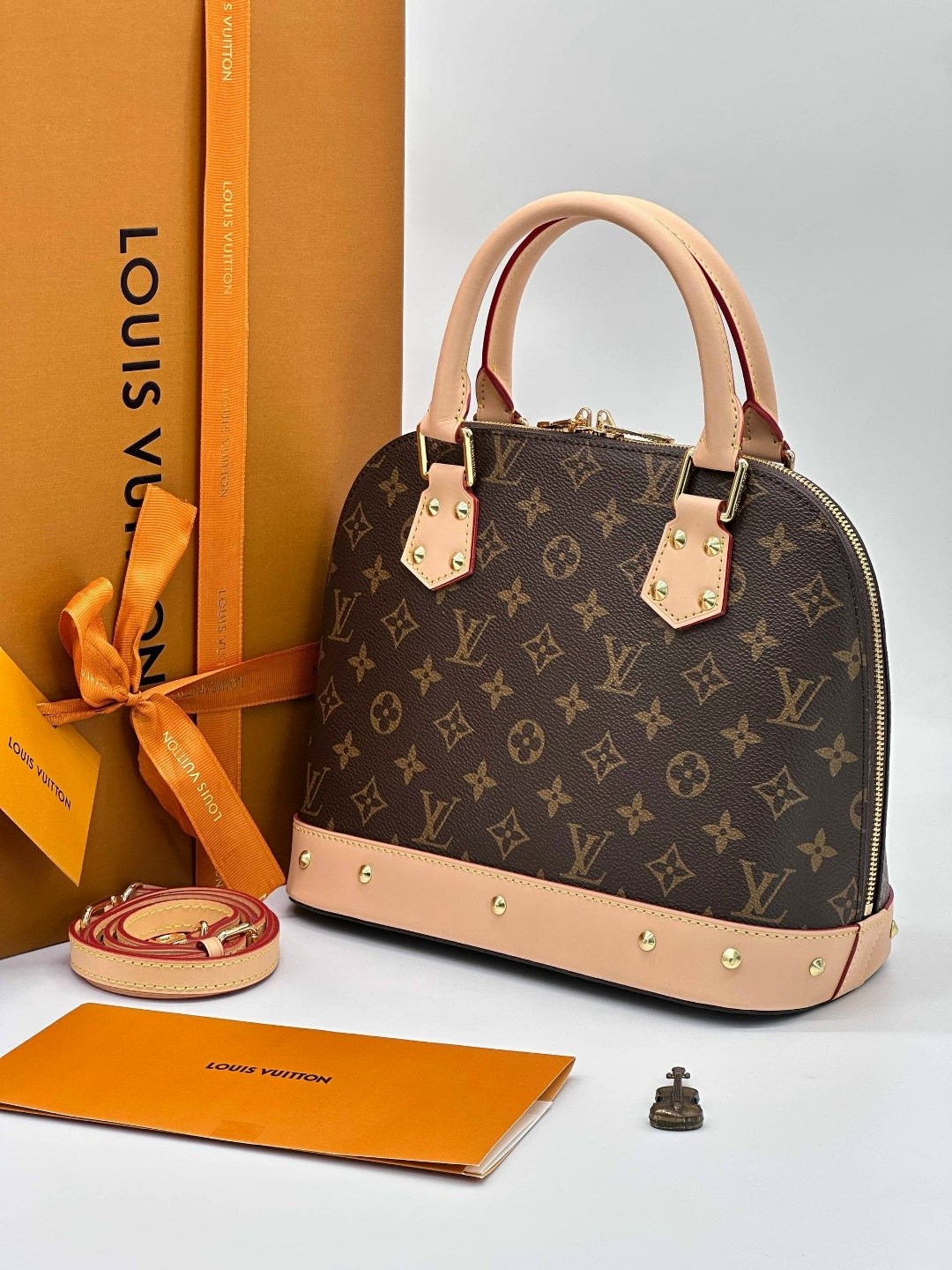 louis vuitton сумка,сумка louis vuitton женская,сумка луи виттон,сумка алма бб луи виттон,сумка луи виттон альма