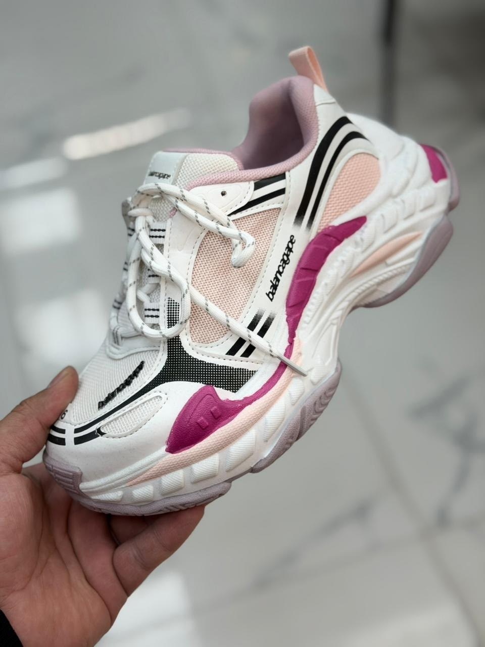 кроссовки мужские balenciaga,кроссовки balenciaga,balenciaga 10 xl кроссовки,кроссовки женские balenciaga,кроссовки баленсиага трек 2 чёрные