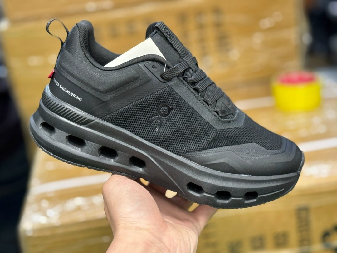 кроссовки женскиe,кроссовки брендовые,,кроссовки,кроссовки мужские женские