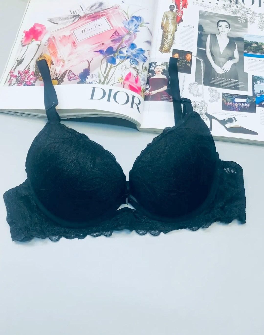 бюстгальтер женские,бюстгальтер черный,бюстгальтер с кружевами,бюстгальтер,нижнее белье бюстгальтер