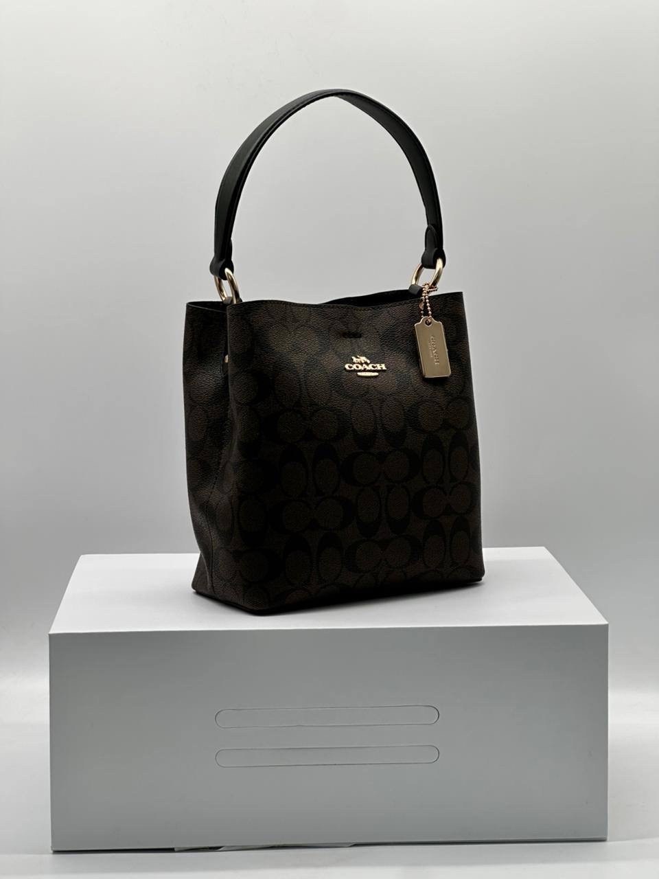 coach сумка,coach сумка женская,сумка,брендовая сумка через плечо coach,сумка шоппер через плечо coach