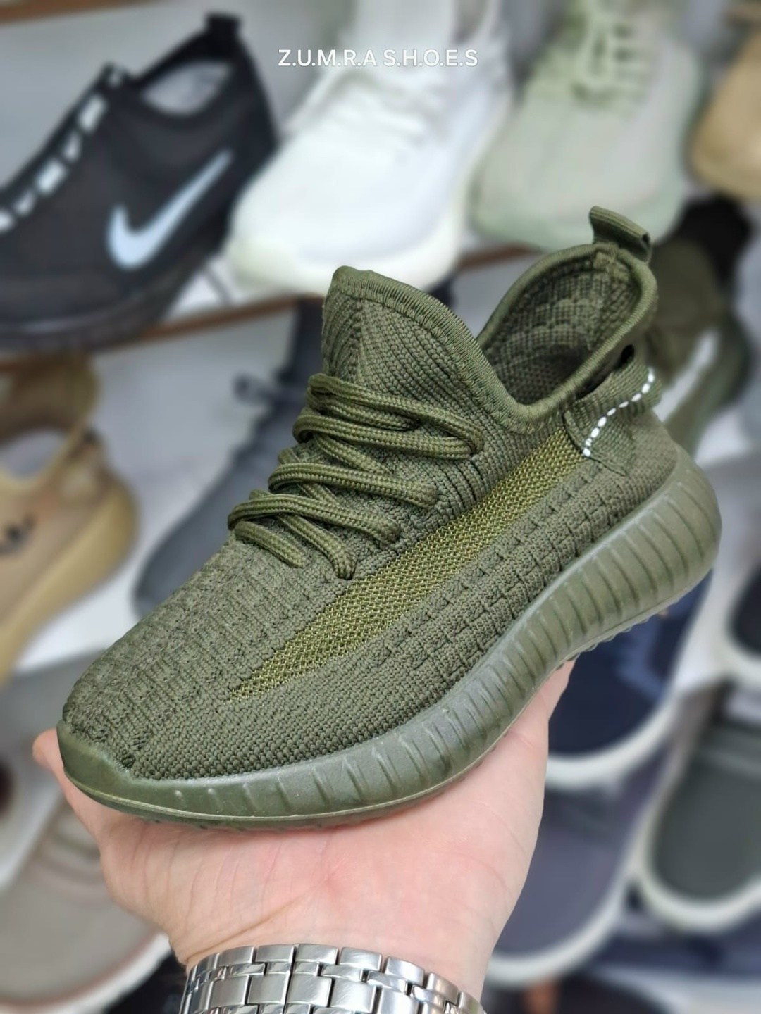 кроссовки,кроссовки женскиe,изики кроссовки,детские кроссовки,кроссовка