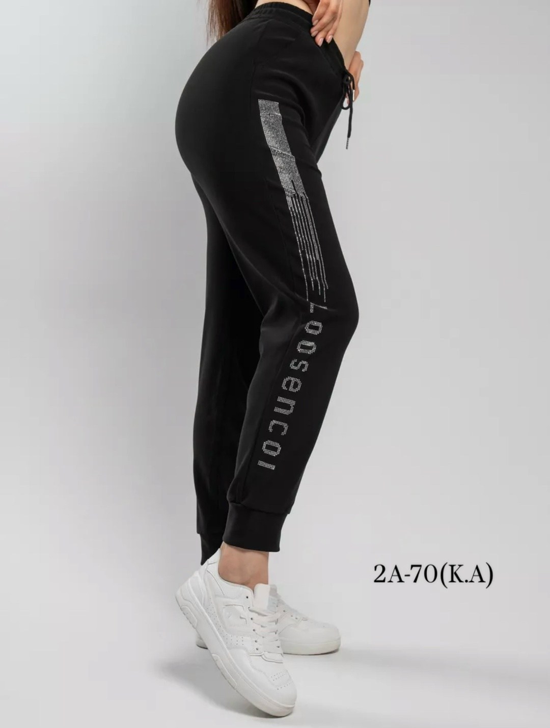 женские спортивные брюки,штаны спортивные женские,брюки спортивные,джоггеры со стразами,спортивные штаны со стразами