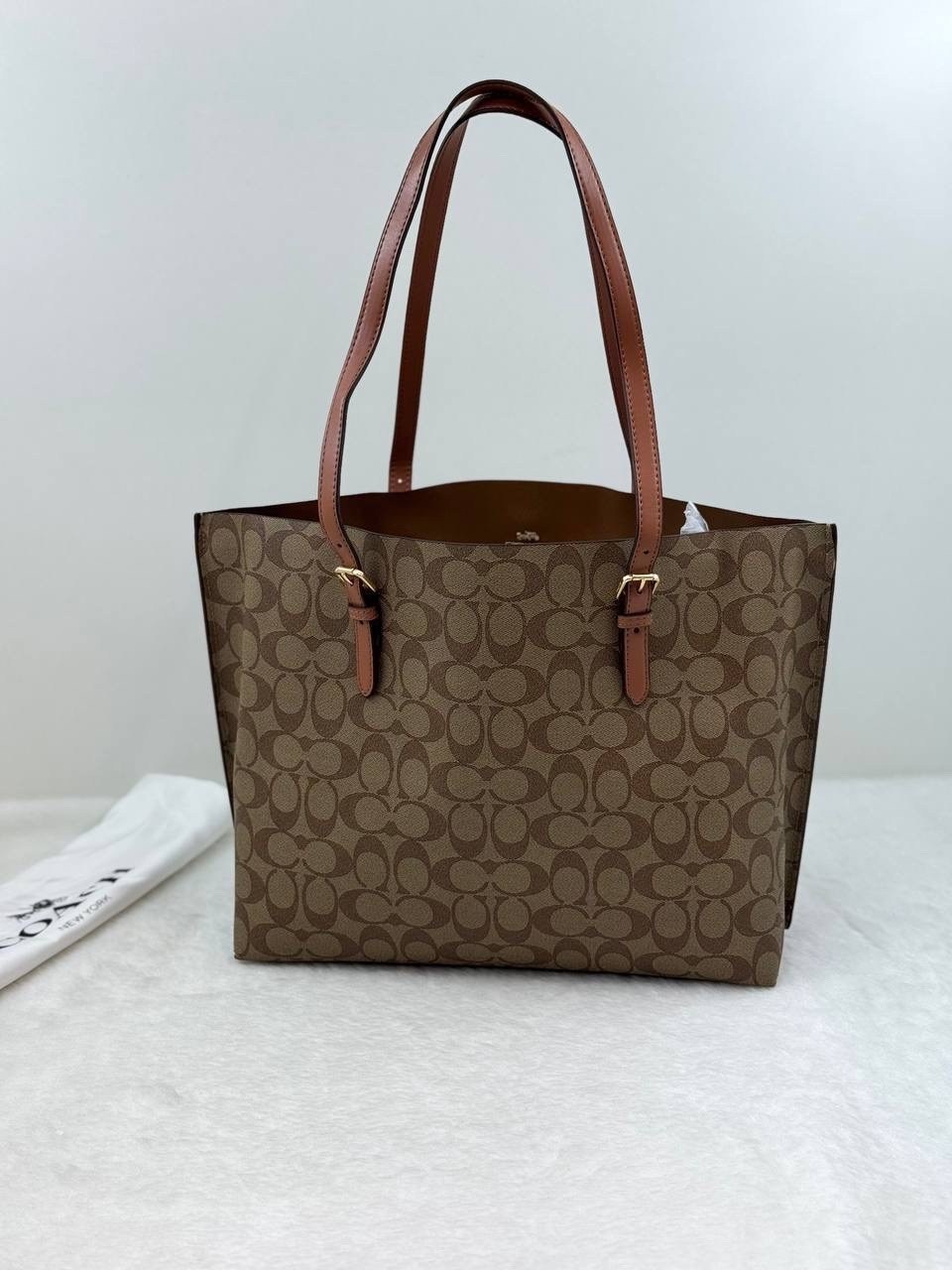 сумка coach,женская сумка coach,coach city zip tote white,брендовая сумка coach,сумка coach шоппер на плечо