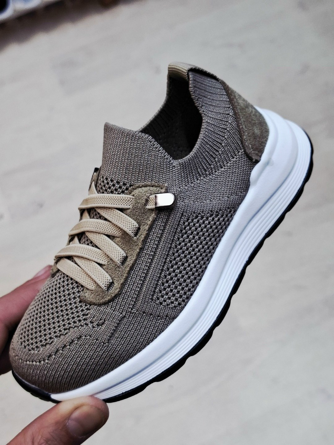 ,кроссовки женскиe,спортивная ,кроссовки повседневные,кроссовка