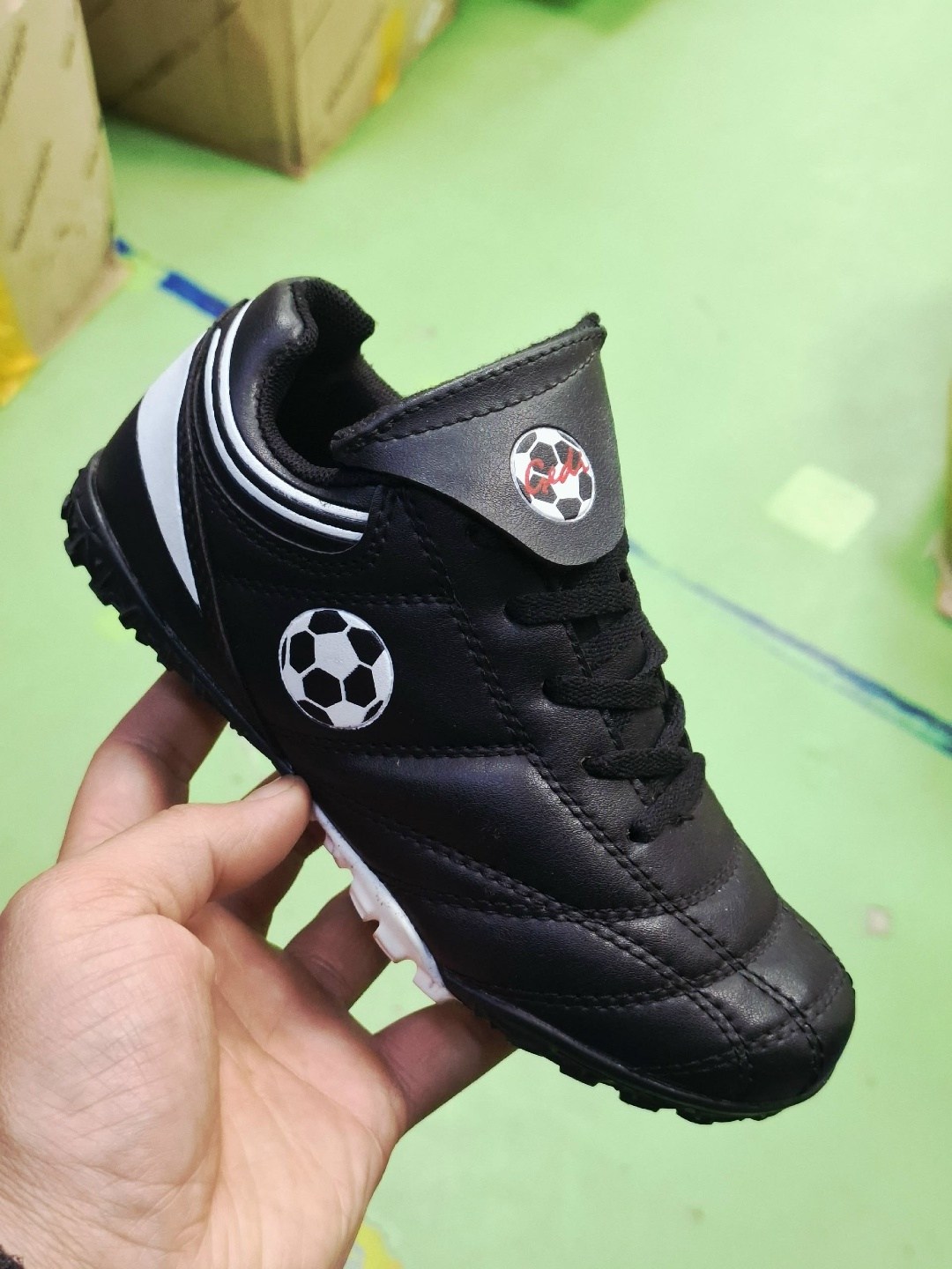 футбольная ,футбольная бутса,футбольные кроссовки,кроссовки, для футбола