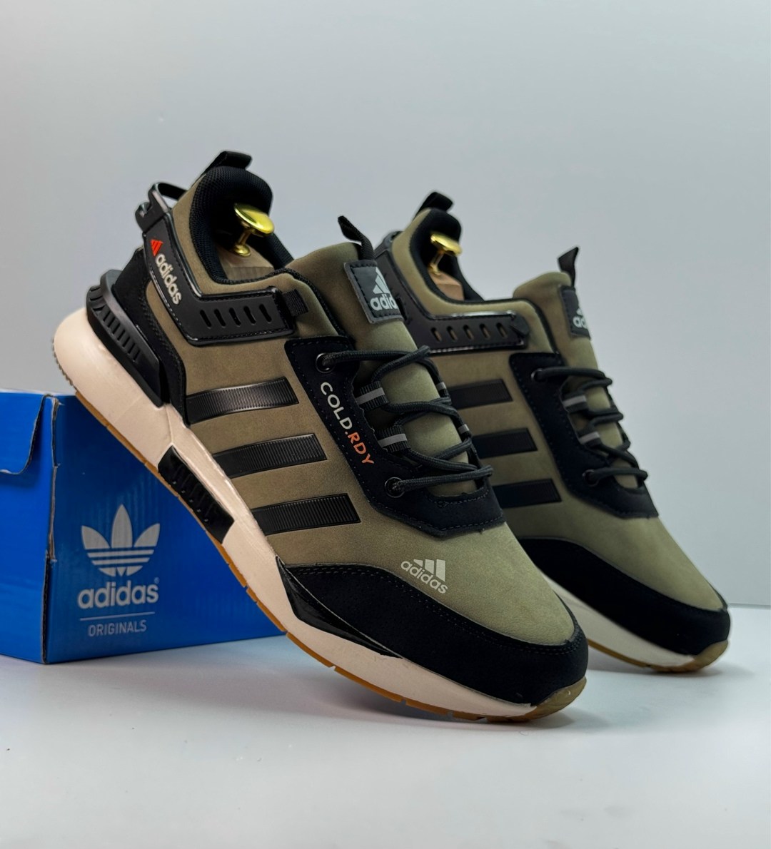 кроссовки adidas мужские,кроссовки adidas,зимние кроссовки adidas,кроссовки для мужчин,кроссовки