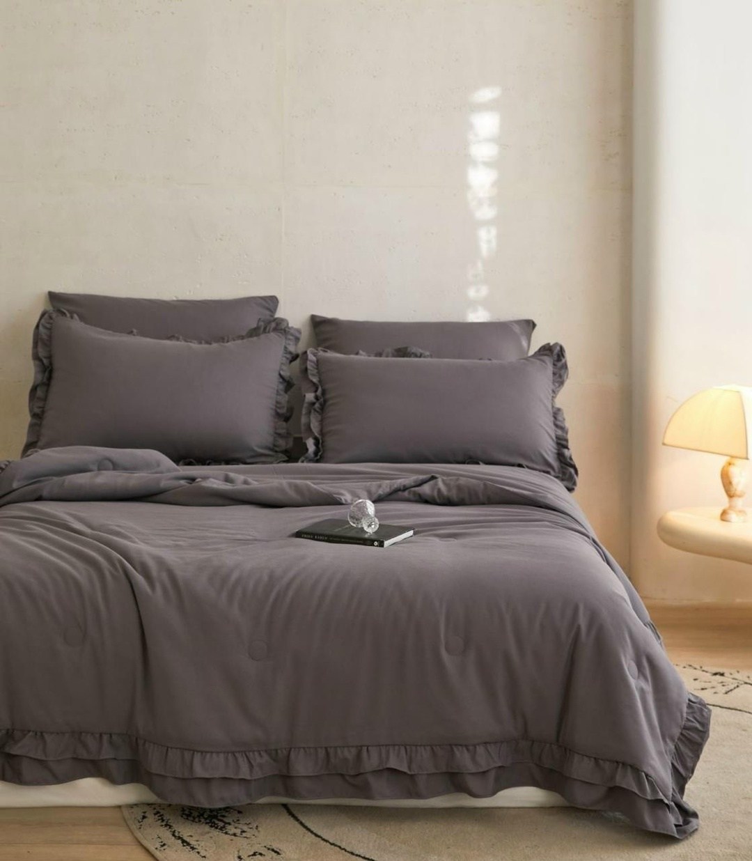 комплект постельного белья,белое постельное белье,постельное белье,простынь с оборками,домашний  постельное белье набор пододеяльников из мытого хлопка с тройными рюшами