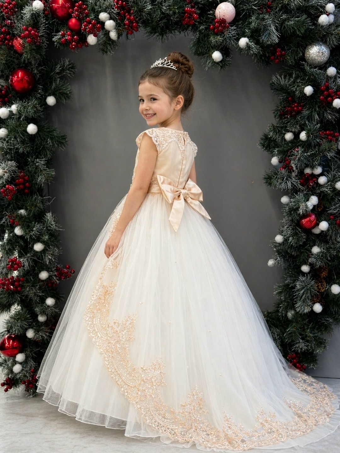 платья для детей,нарядное платье,пышное платье для девочки,детские бальные платья,платья детские