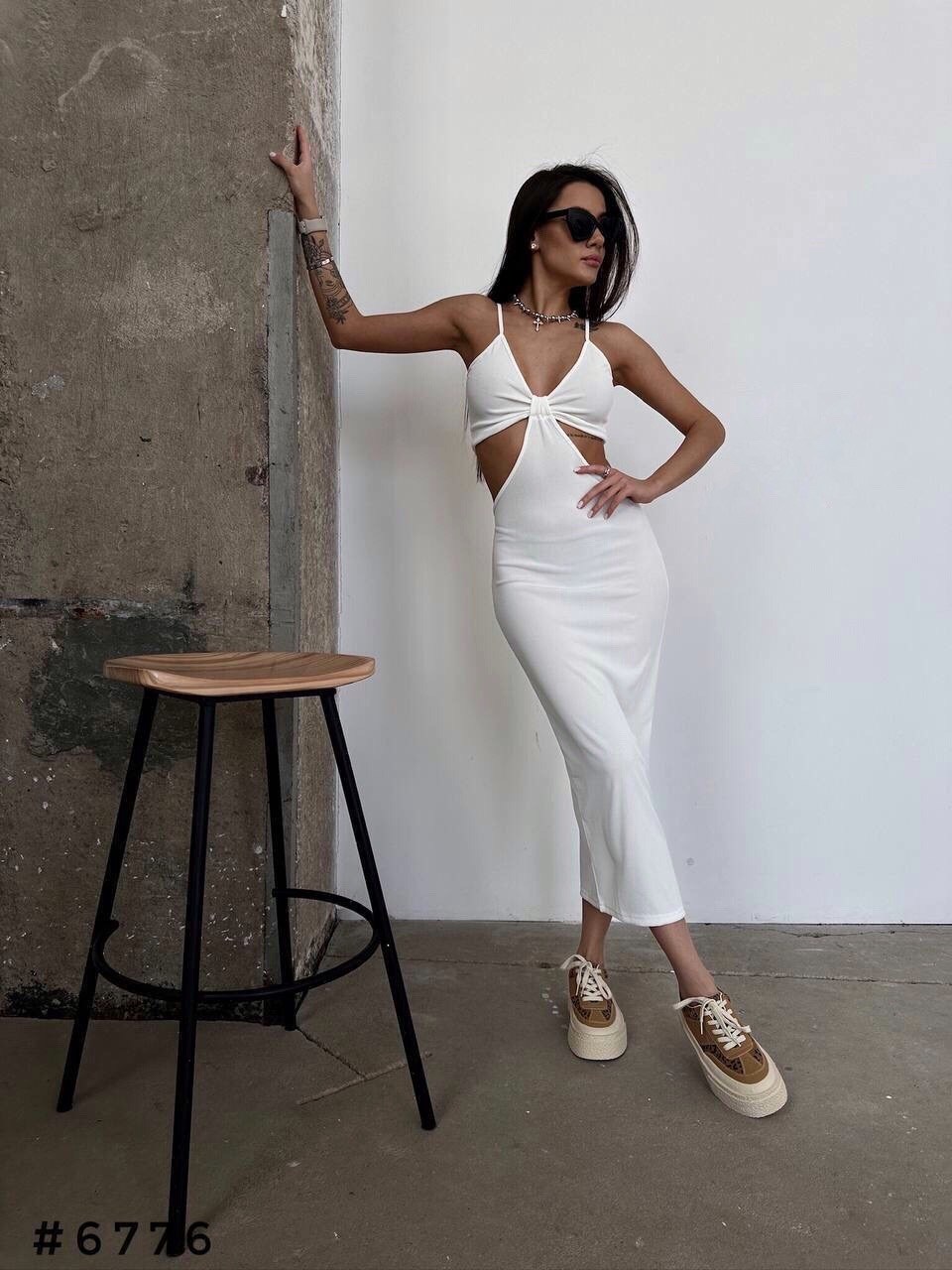 платья,облегающее платье,женское облегающее платье,платье с вырезами,платья элегантные