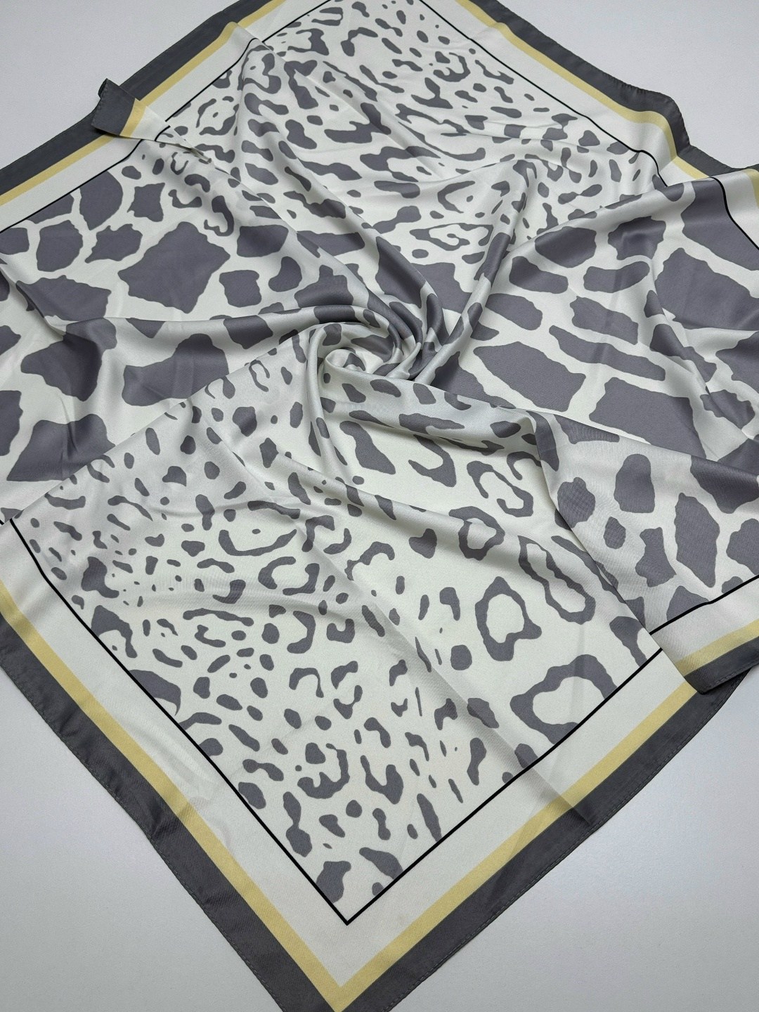 брендовый платок,платки шелковые,платки шарф,брендовые платки,палантин женские