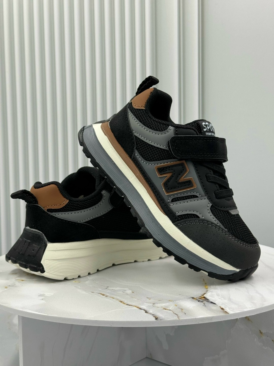 кроссовки,детские кроссовки,кроссовки мальчику,спортивная ,кроссовка детская