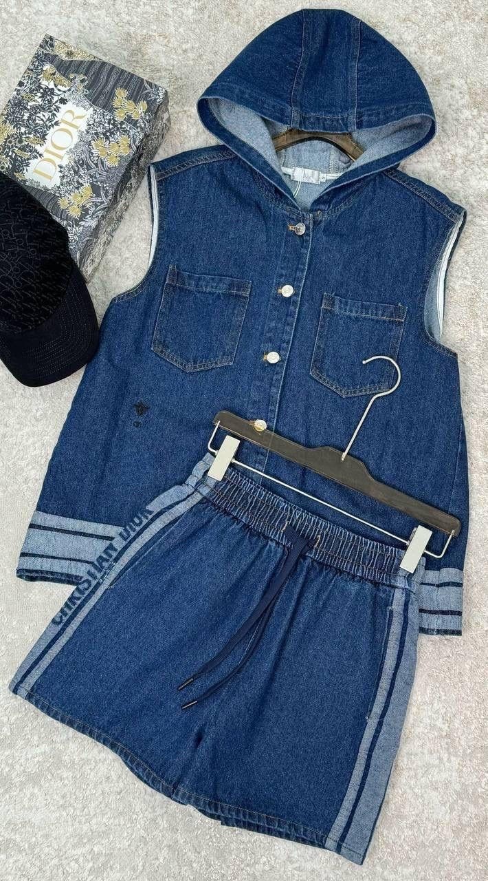 джинсовые комбинезоны,женский джинсовый комбинезон,стильные костюмы,джинсовые костюмы,женский джинсовый костюм