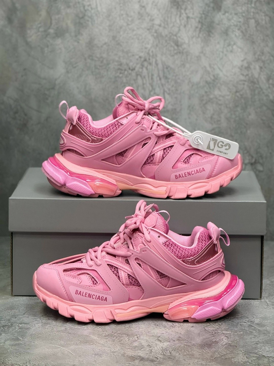 баленсиага кроссовки трек розовые,balenciaga track pink,кроссовки женские balenciaga,женские кроссовки balenciaga track trainer pink,кроссовки баленсиага трек женские
