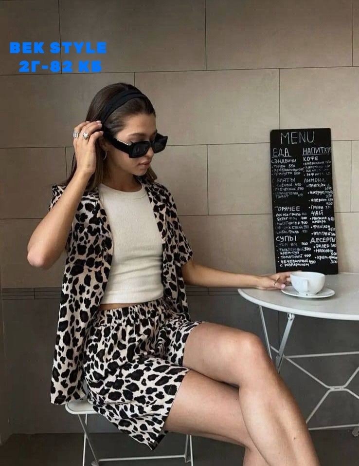 ,костюм леопардовый,пижамные костюмы,пижамный костюм двойка с шортами loungewear,платье из леопардовой ткани 2026