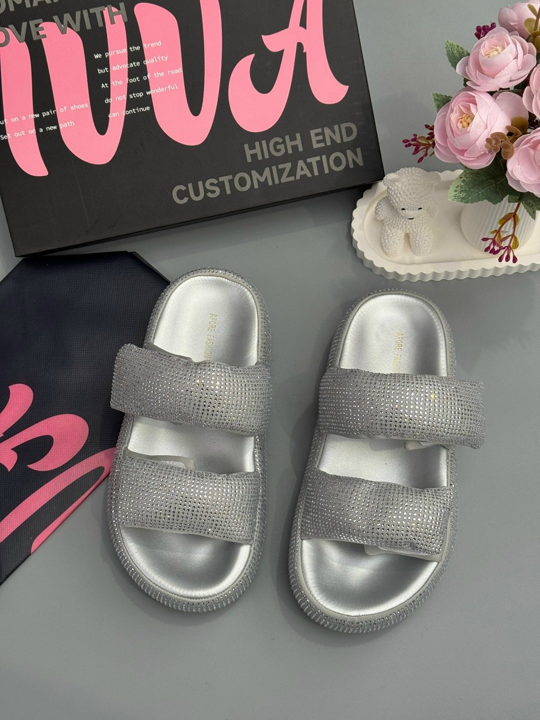 ,шлепанцы женские,шлепанцы со стразами,тапочки со стразами женские летние,шлепки женские