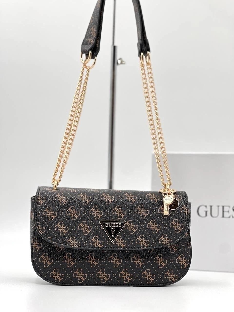 сумка guess,сумка женская guess,сумка guess сумка guess,сумка guess alexie оригинал,guess сумка женская кросс-боди