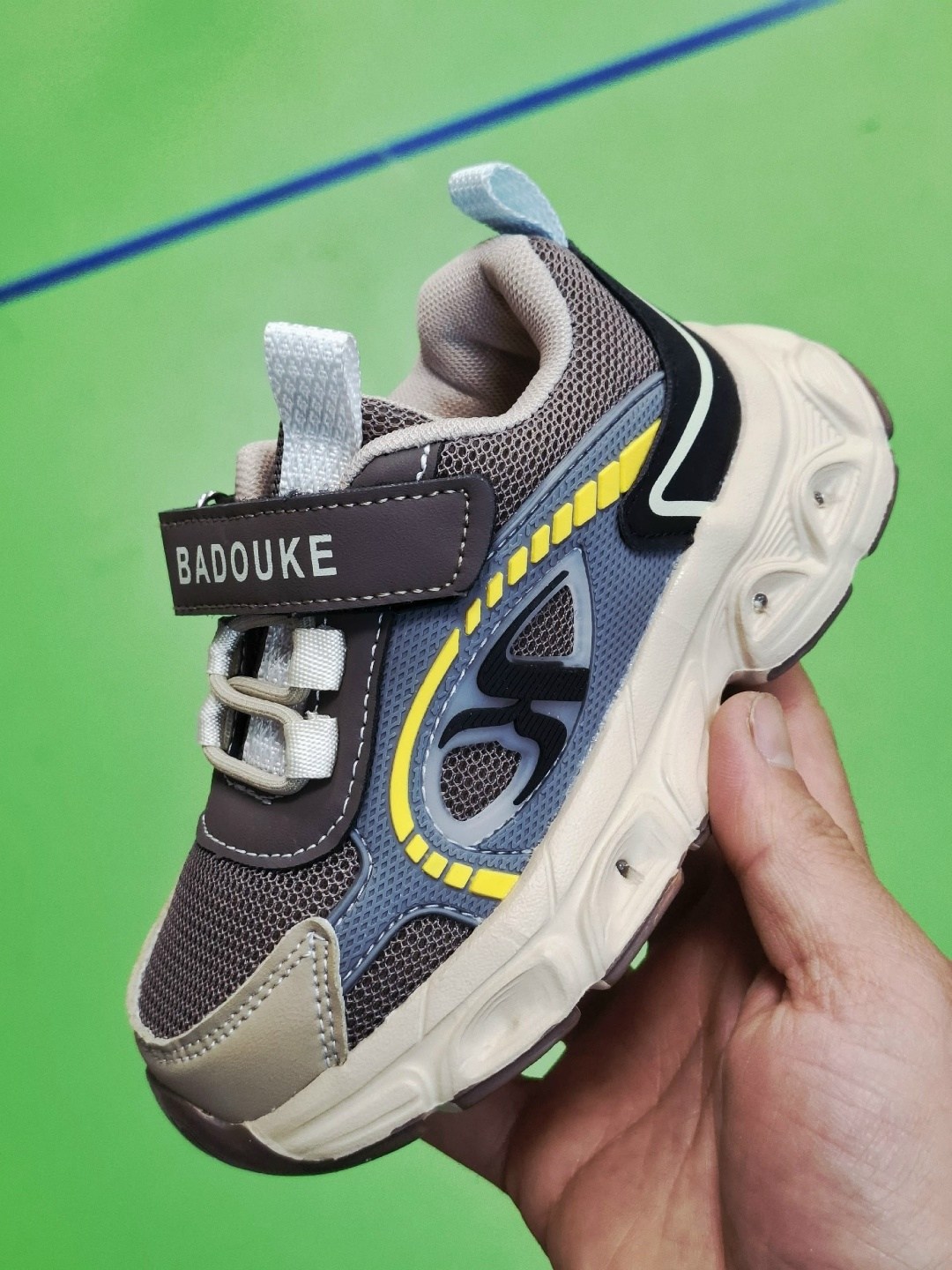 детские кроссовки,кроссовки мальчику,детские кроссовки для мальчика,кроссовки закрытые,детская