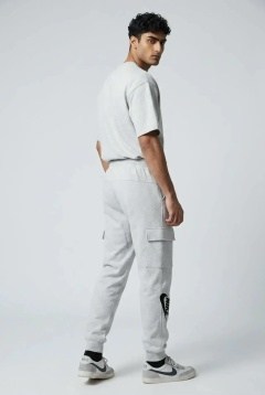 мужская футболка puma,футболка мужская белая,спортивные костюмы мужские,мужские спортивные брюки,мужские брюки