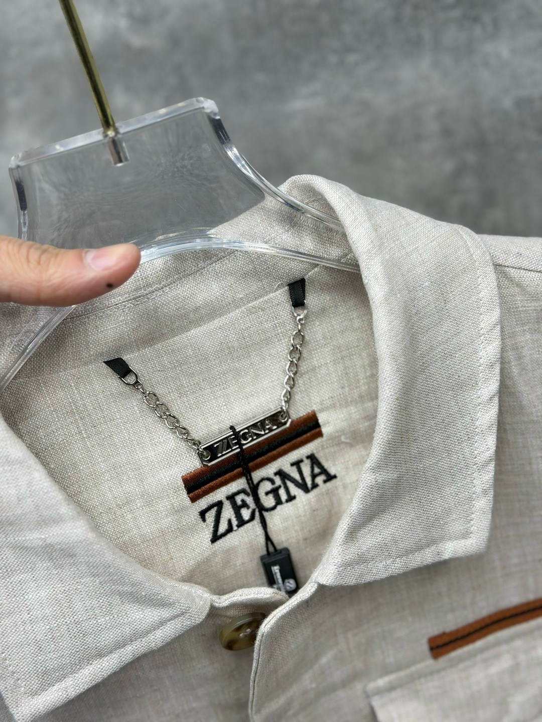 льняной костюм brunello cucinelli,мужской костюм льняной,льняной костюм tom ford,костюм льняной,льняной костюм мужской tom ford