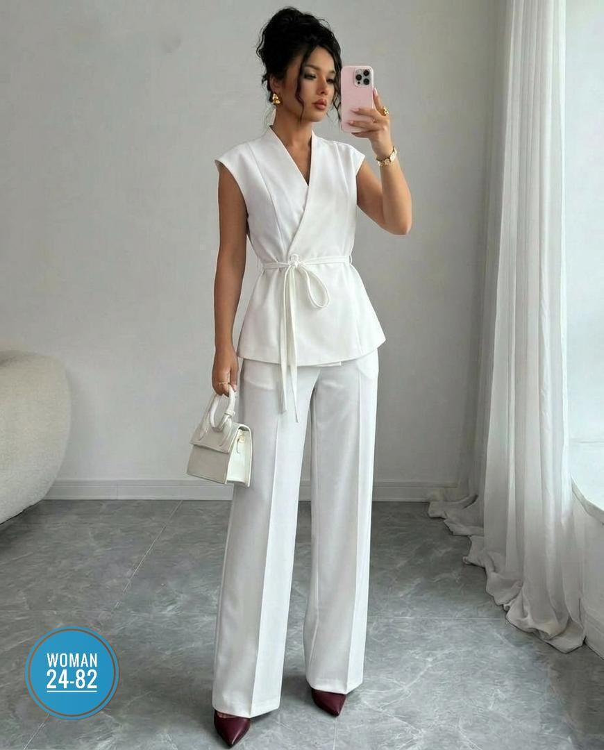 брючный костюм с жилеткой женский,костюм брючный,брючный костюм женский,классический женский брючной костюм,женский костюм