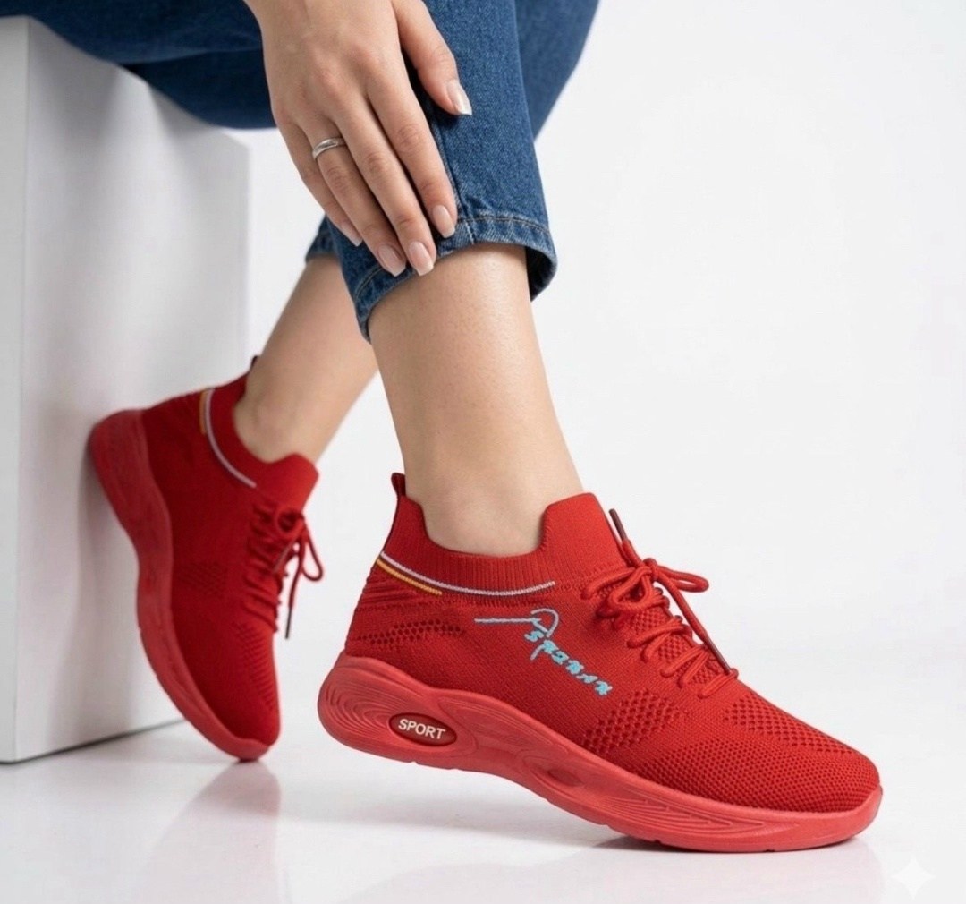 кроссовки женскиe,,кроссовки женские черные,черные кроссовки,кроссовки cпортивные