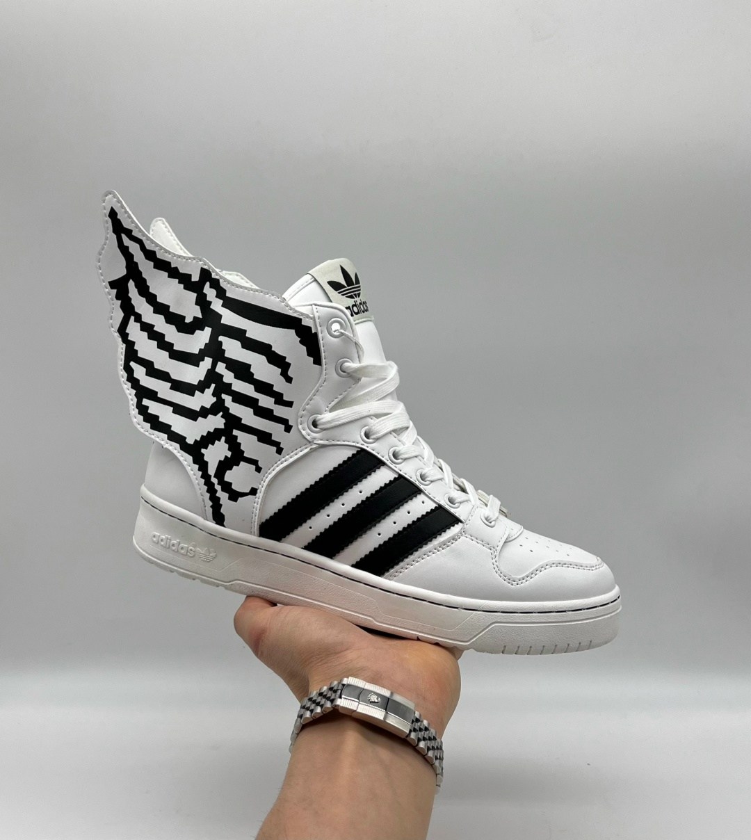 adidas jeremy scott wings 2.0,adidas jeremy scott wings 2.0 pixel,adidas jeremy scott wings,кроссовки adidas wings jeremy scott,adidas jeremy scott wings 2.0 white