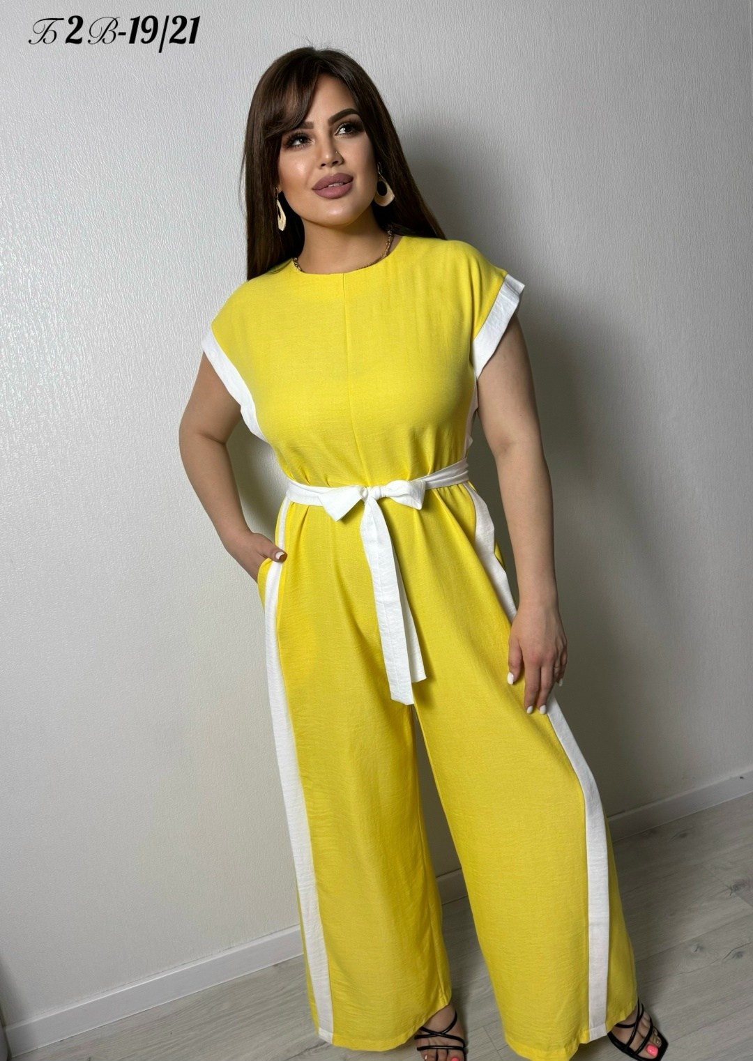 желтый комбинезон,женские комбинезоны,брючный комбинезон,комбинезон повседневный,комбинезон