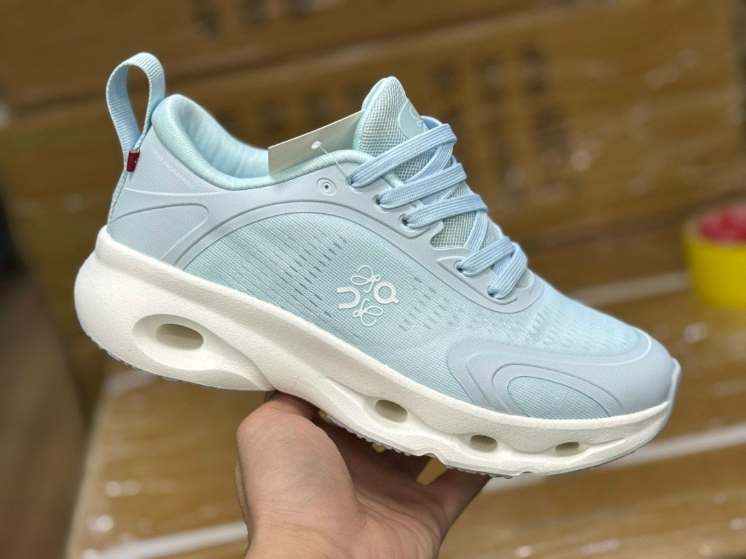 кроссовки женскиe,кроссовки брендовые,,кроссовки,кроссовки мужские женские