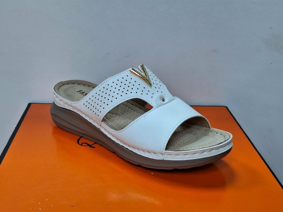,сабо женские,пантолеты женские,сандалии женские,сабо с перфорацией