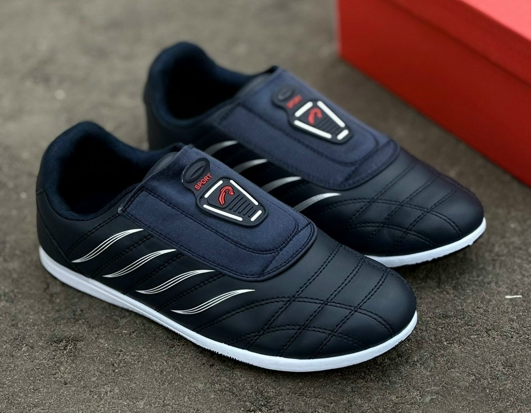 ,мужские кроссовки,кроссовка мужской,кроссовка,кроссовки мальчику