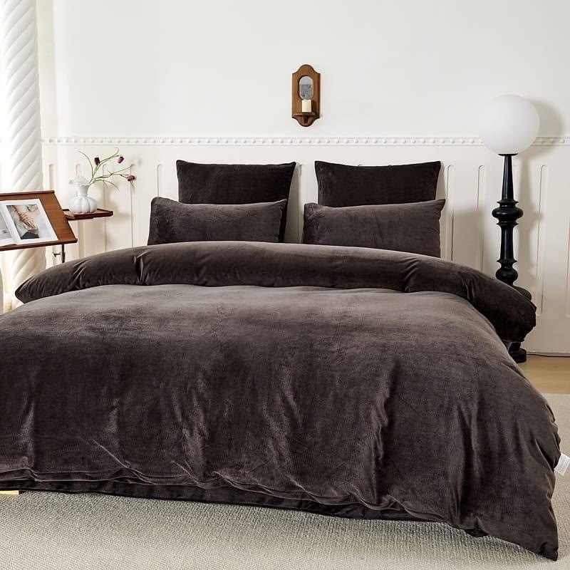 комплект постельного белья,белье постельное,постельные принадлежности,комплект постельных принадлежностей,покрывало для кровати