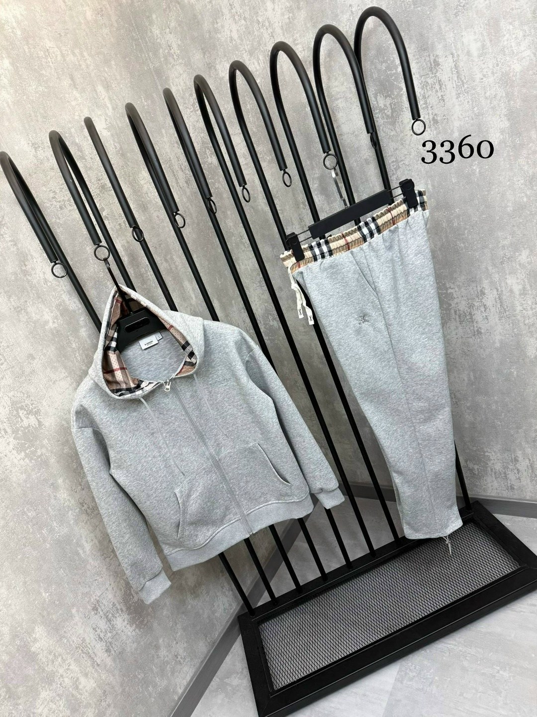 костюм спортивный burberry,burberry tracksuit,спортивные костюм,спортивный костюм барбери