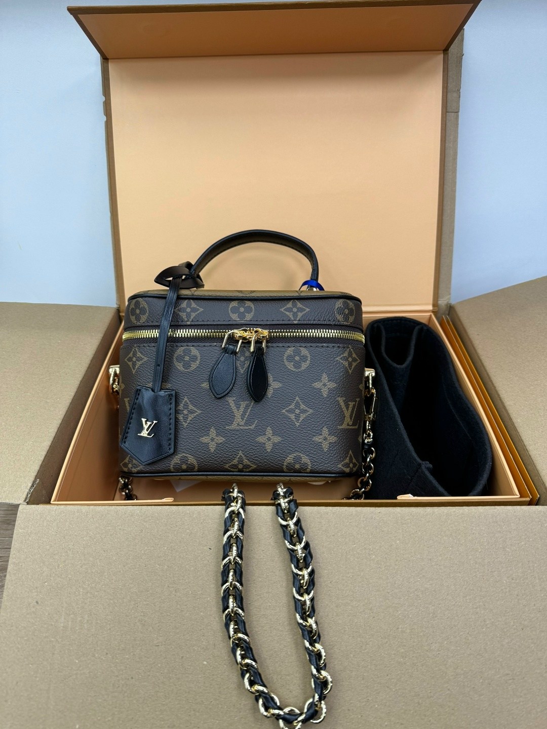 женская сумка louis vuitton,louis vuitton сумка на плечо,louis vuitton сумка ведро на плечо,сумка луи виттон,cумка louis vuitton