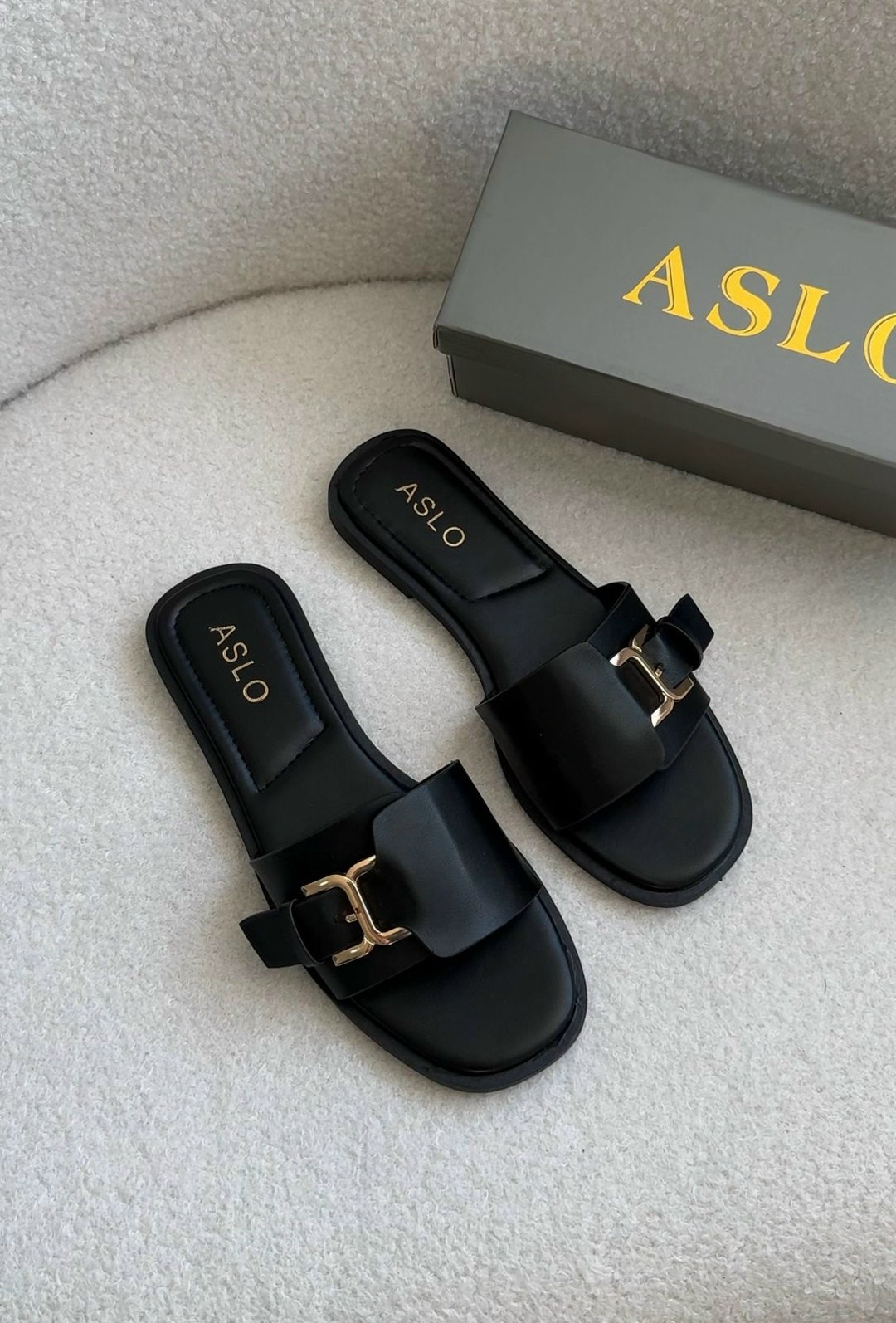 ,женские шлепанцы,модные шлепанцы,шлепки женские,женские сандалии