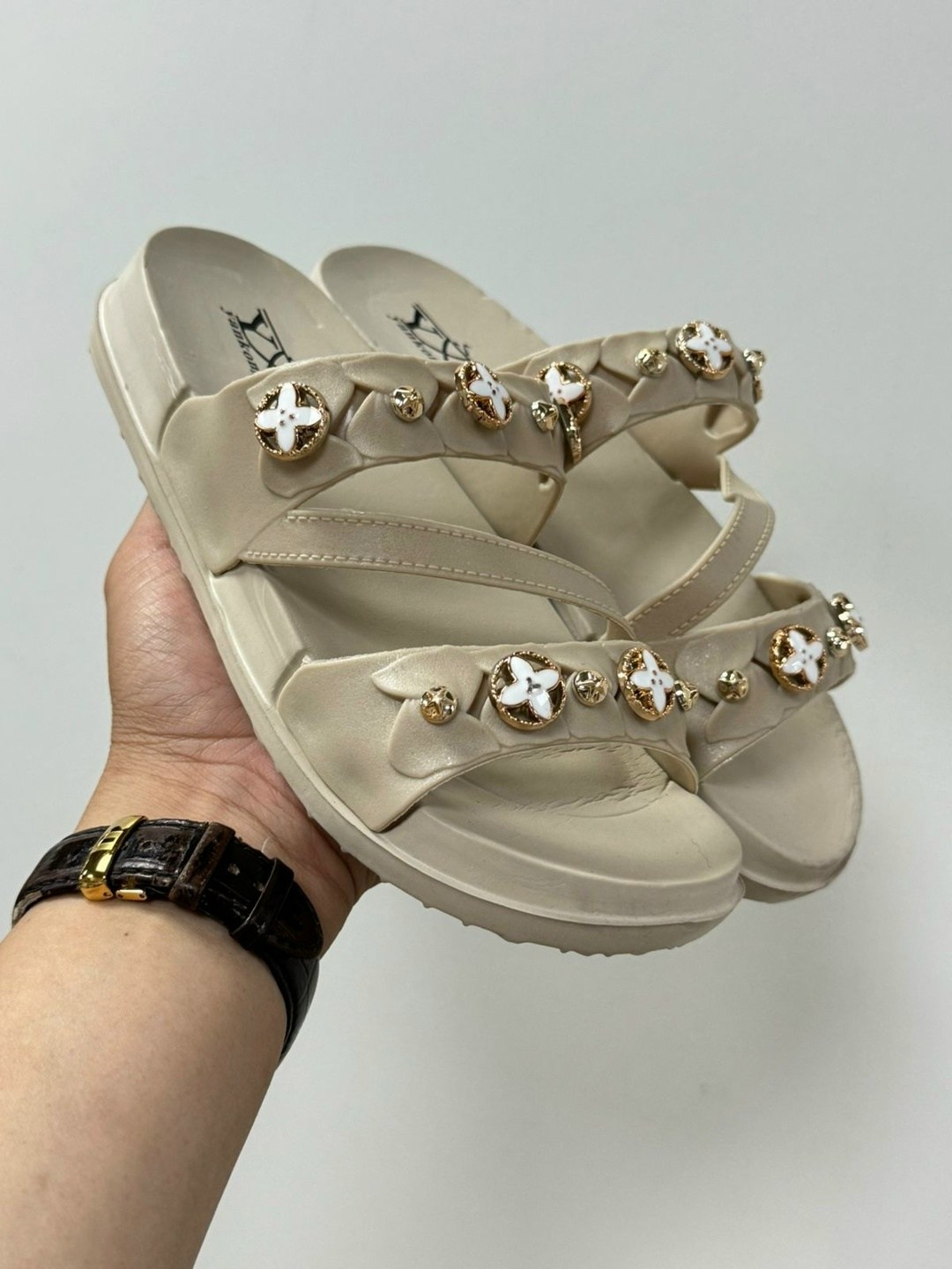 женские шлепанцы,,модные сандалии,шлепки женские, женская