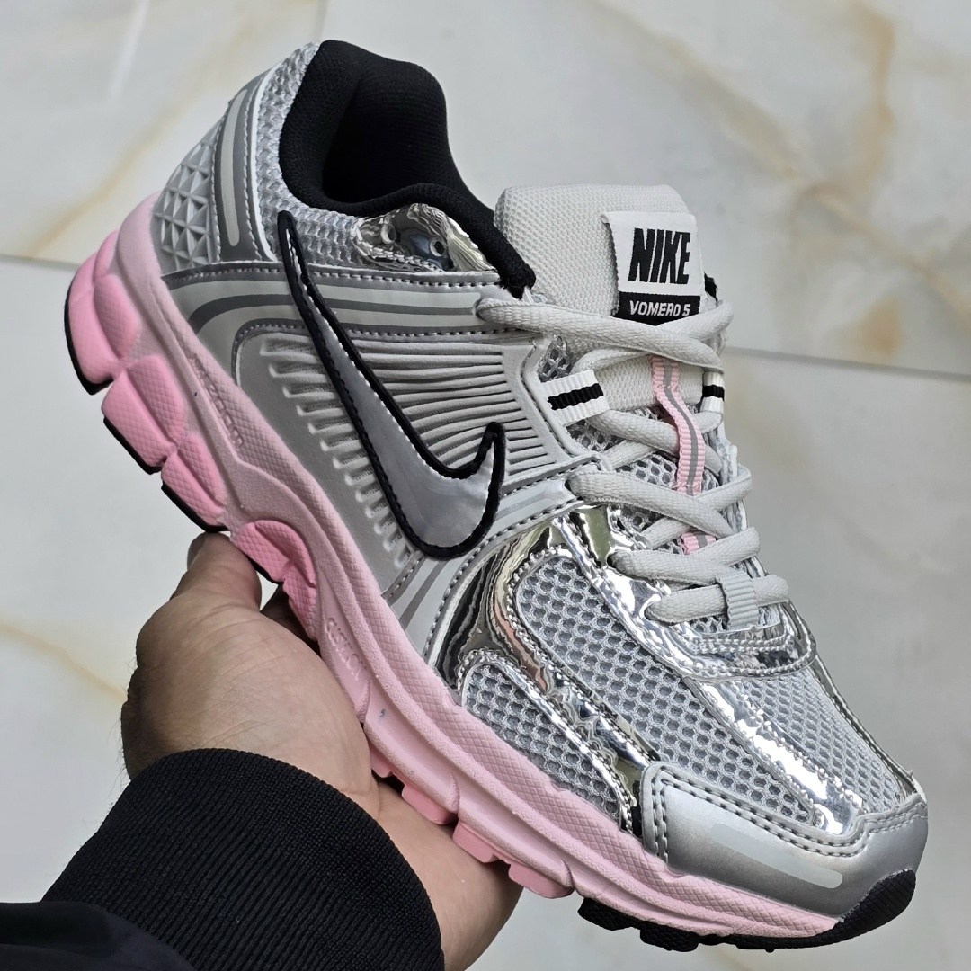 кроссовки nike initiator,кроссовки nike,кроссовки,женские беговые кроссовки initiator от finish line nike белый,кроссовки для бега