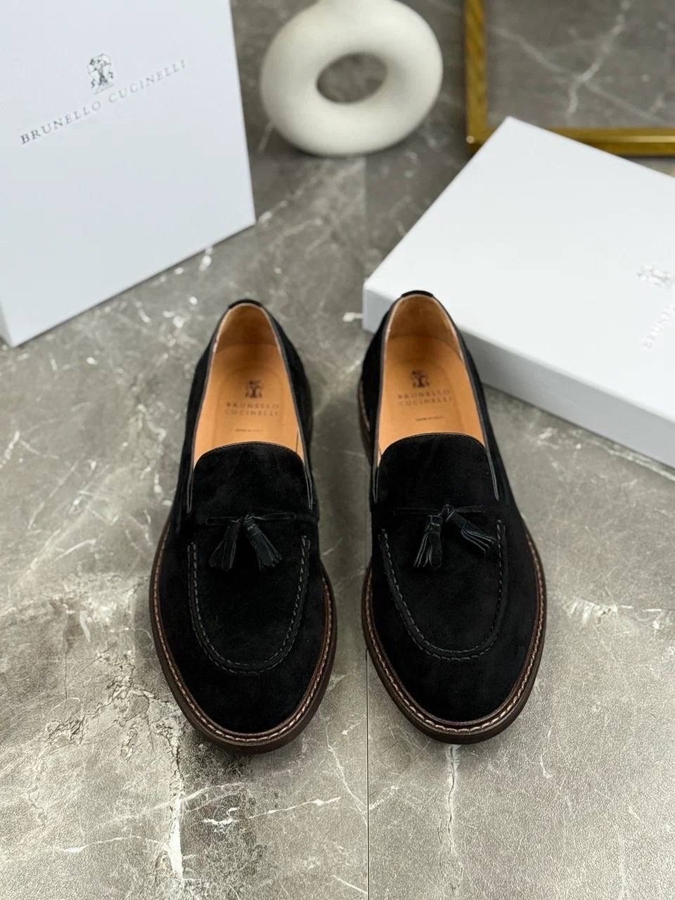 замшевые лоферы brunello cucinelli,лоферы brunello cucinelli кисточки замшевые,ральф рингер лоферы мужские замшевые,мужские замшевые лоферы с кисточкой brunello cucinelli темно-коричневые с прострочко