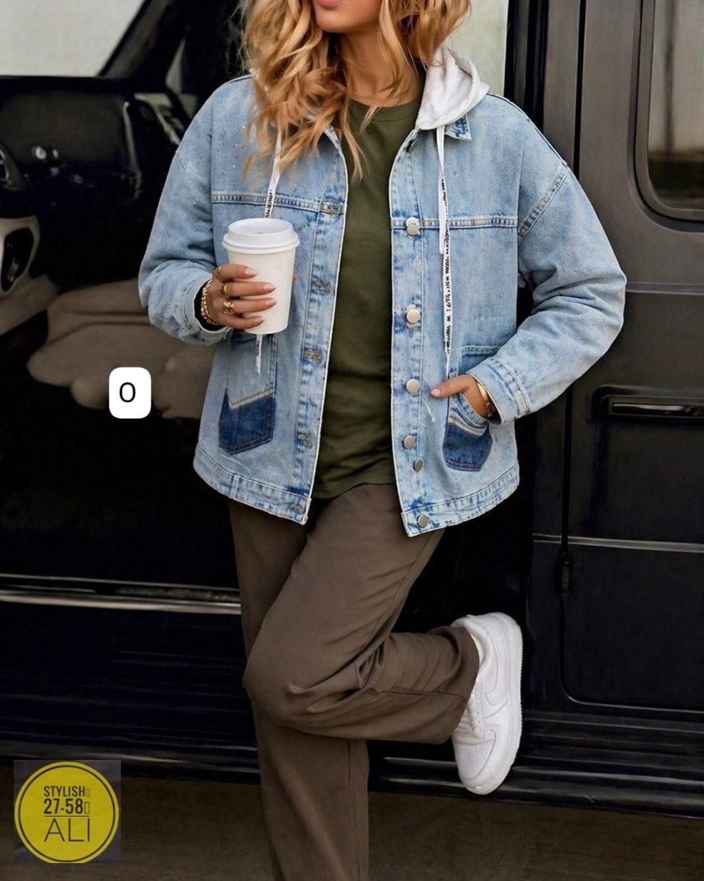 женская джинсовая куртка с капюшоном,женская джинсовая куртка,джинсовая куртка,женская джинсовая куртка с капюшоном оверсайз,стильная джинсовая куртка