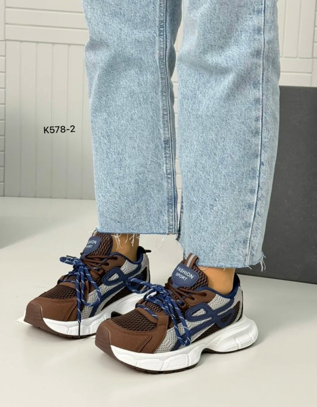 ,женские кроссовки,повседневные кроссовки,спортивная ,кроссовки