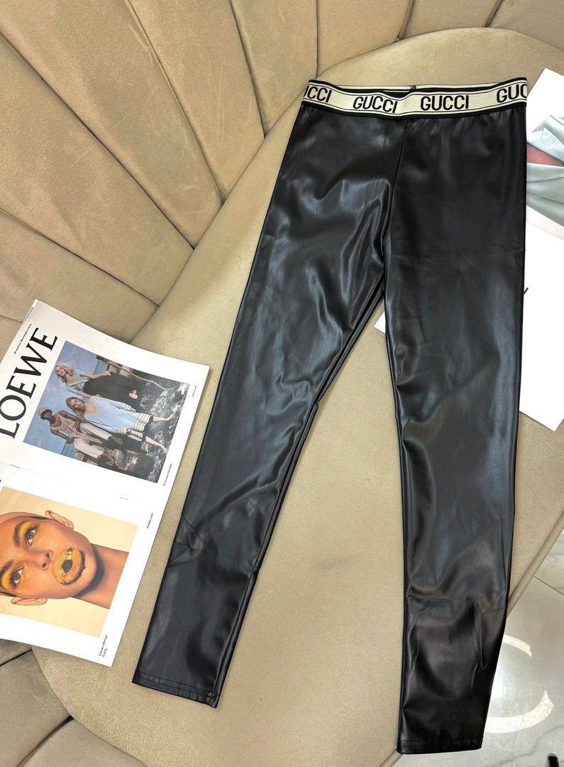 футболка gucci,спортивные костюм,костюм гуччи,футболки женские мужские,спортивный костюм gucci