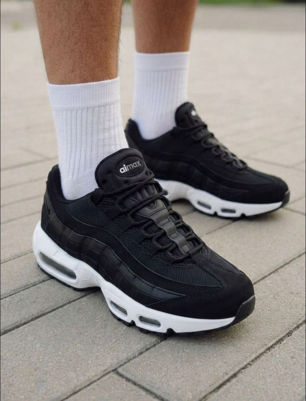 nike air max 95 triple black,nike air max 95 black,кроссовки nike air max 95,nike air max 95 essential,nike air max 95