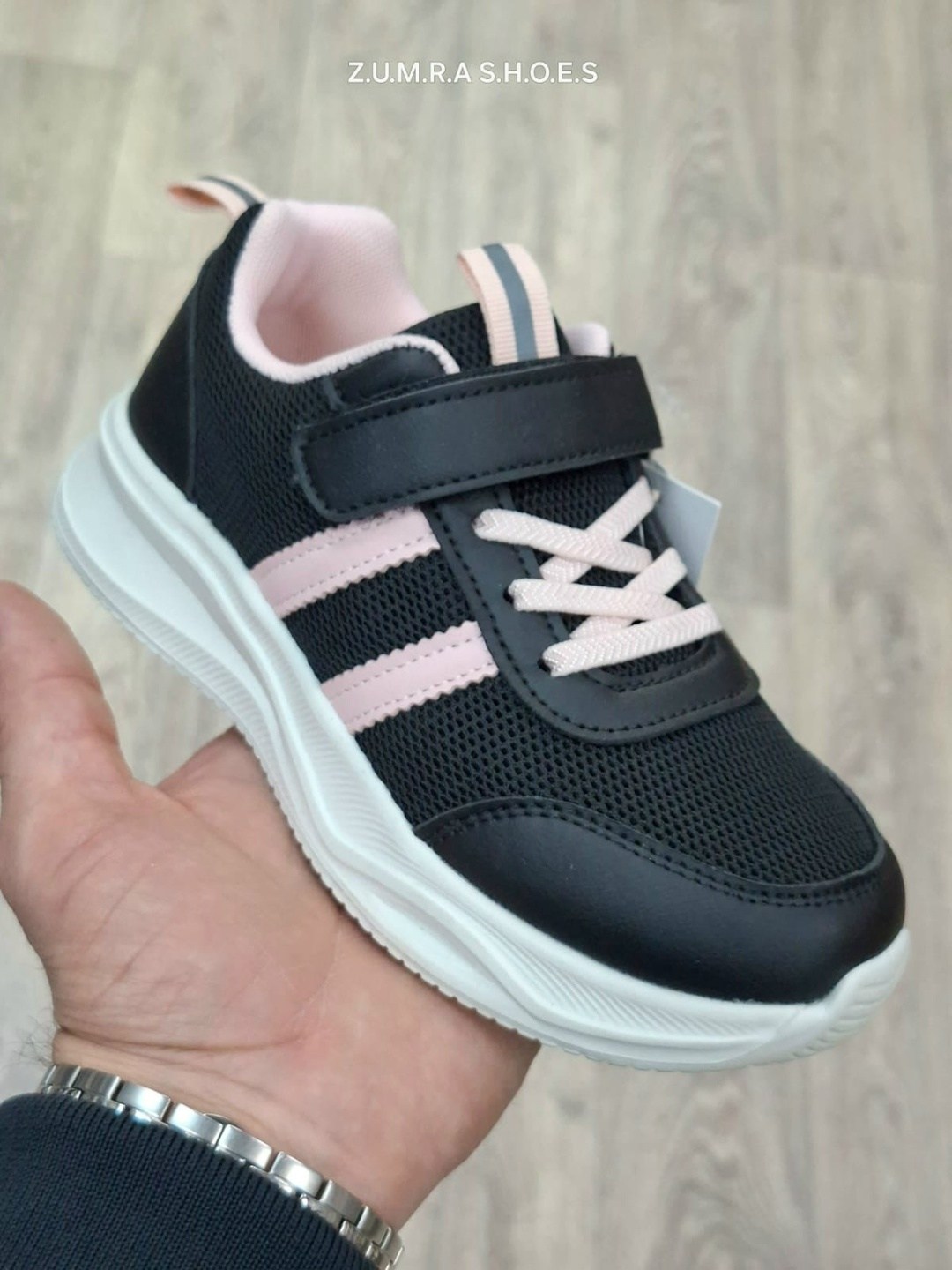 кроссовки,кроссовки мальчику,кроссовки flamingo,детские кроссовки,кроссовки adidas