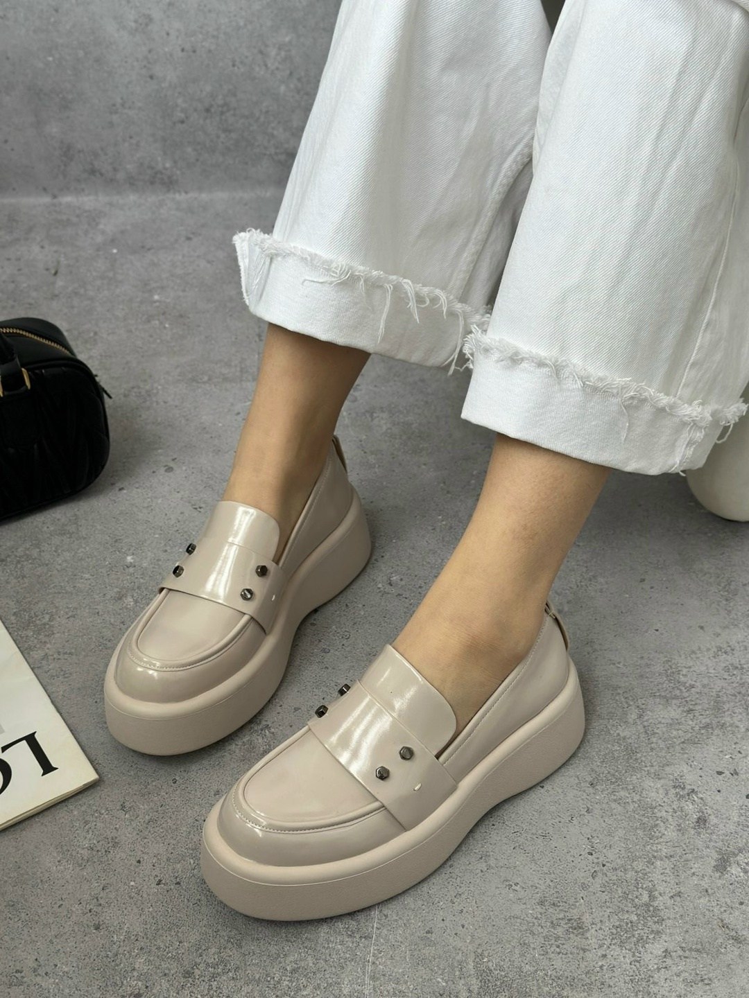 ,лоферы женские,лоферы бежевые,модные лоферы,женская