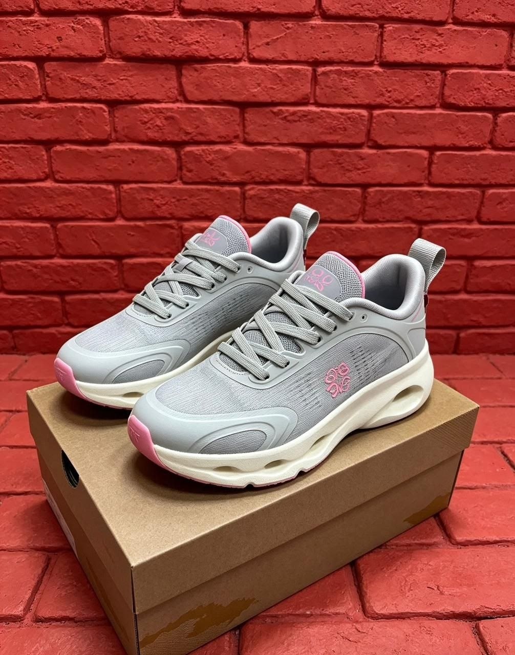 кроссовки повседневные,кроссовки женскиe,кроссовки,кроссовки мужские женские,loewe кроссовки