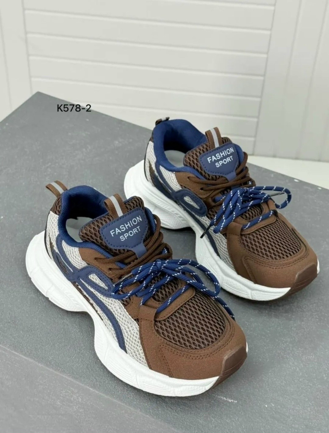 ,женские кроссовки,повседневные кроссовки,спортивная ,кроссовки