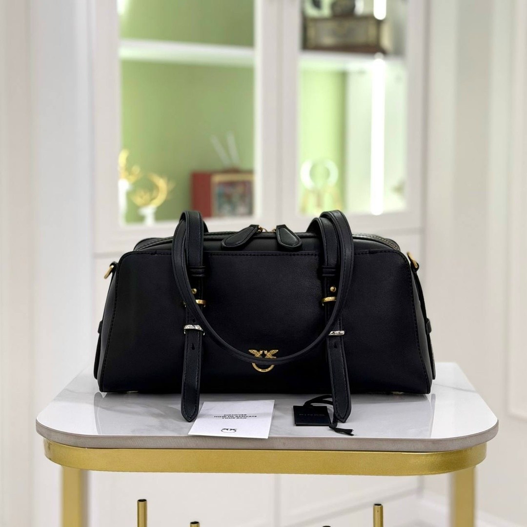 сумка pinko,женская сумка pinko,кожаная сумка,черная кожаная сумка,женская сумка тоут