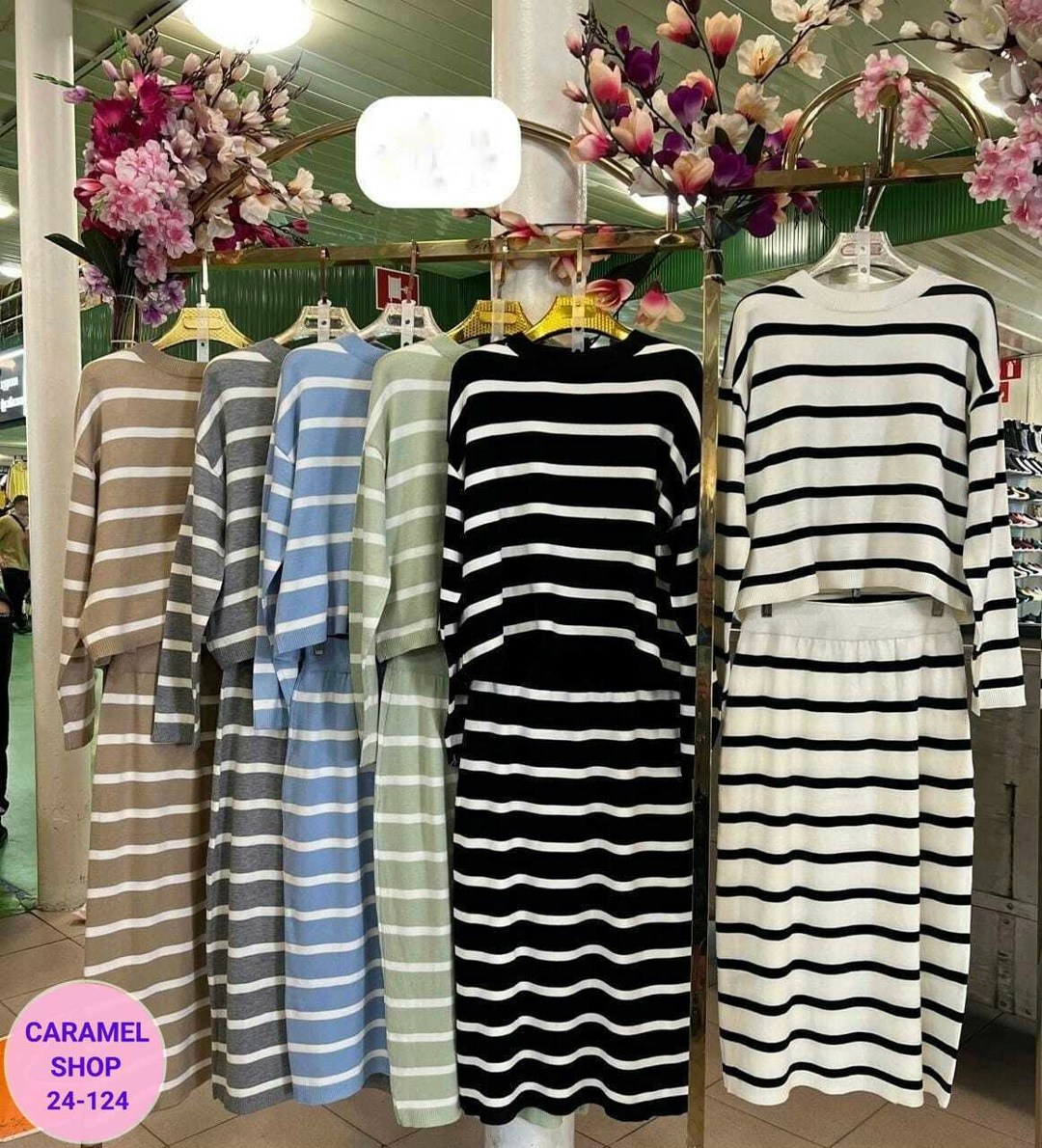 трикотажные костюмы,костюм с юбкой теплый,костюм с джемпером и юбкой,костюм трикотажный с юбкой,кофта и юбка